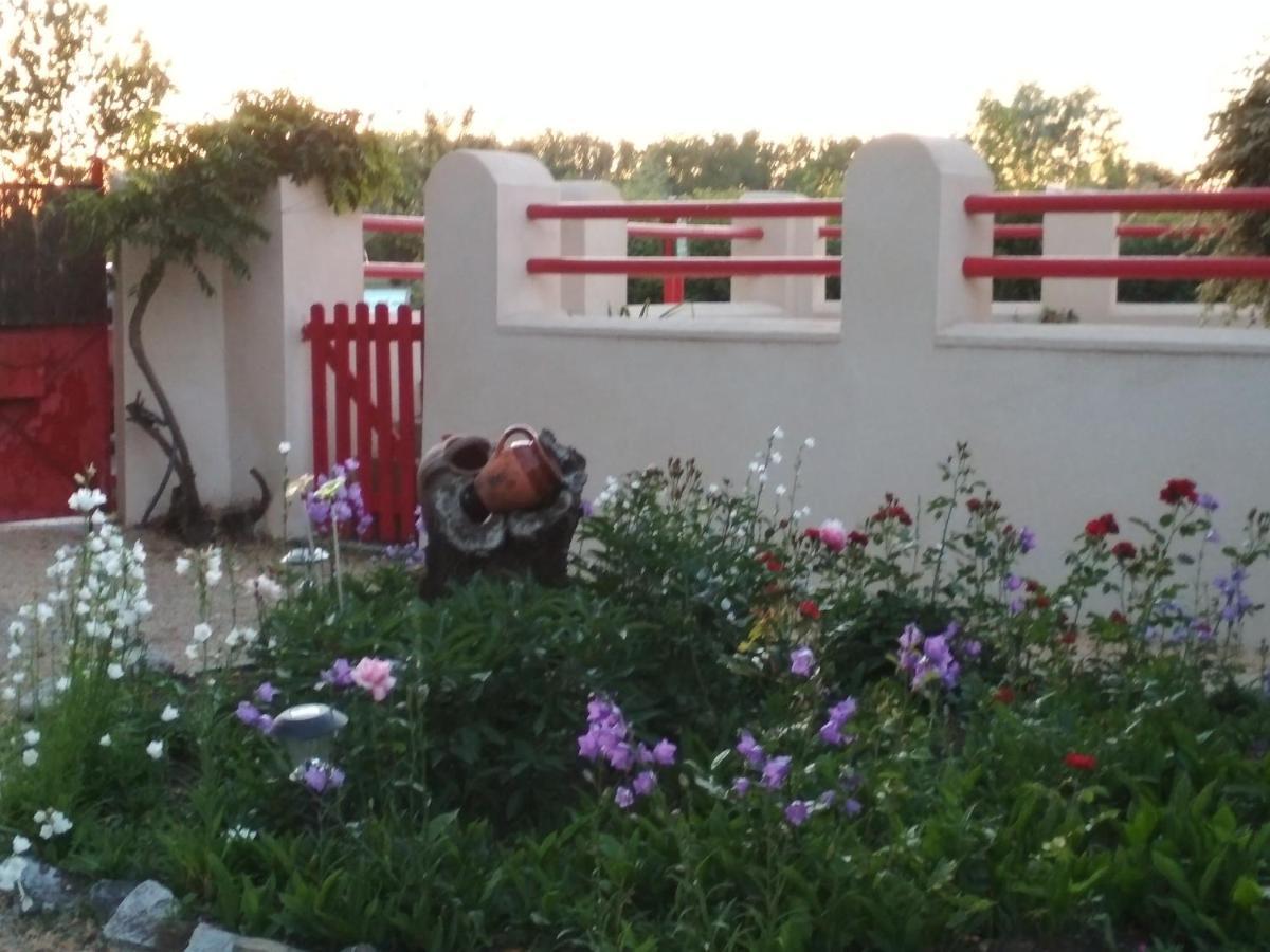 Bed and Breakfast Bedloire Drain Экстерьер фото